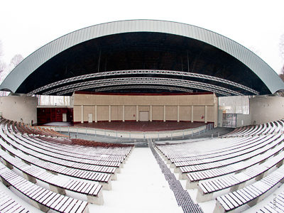 Amphitheater Gorzów Wielkopolski: Kettenzuganlage und Trussing