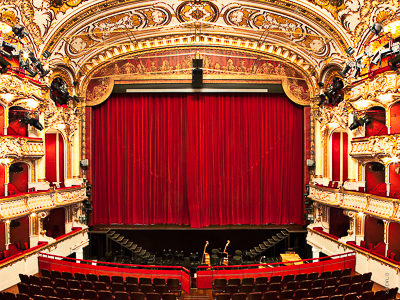 Main curtain as Wagner curtain, Graz Opera